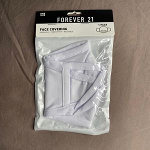 Forever 21 mask
